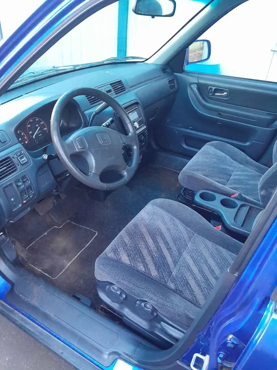 2000 Honda CR-V 1st Gen - Image 6 of 8