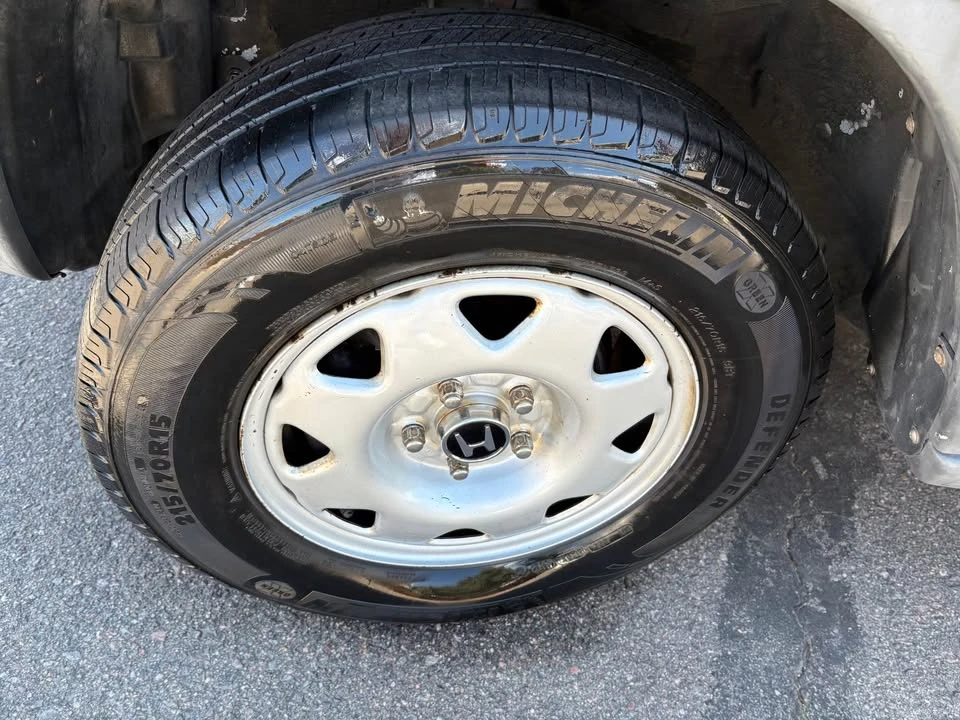 2000 Honda CR-V 1st Gen - Image 6 of 12
