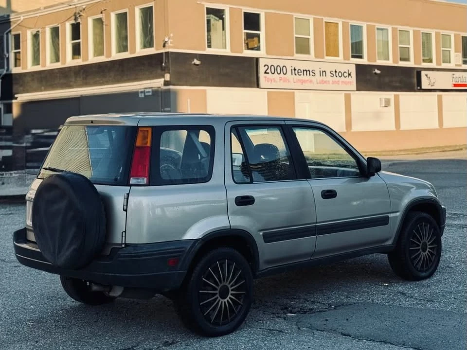 2000 Honda CR-V 1st Gen - Image 6 of 20