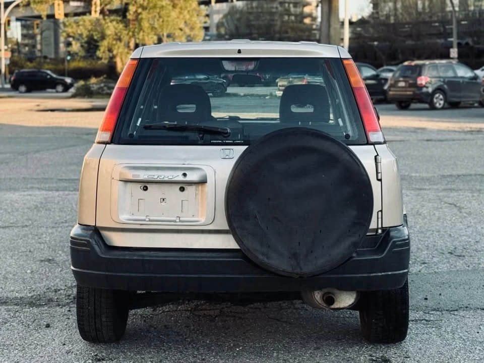 2000 Honda CR-V 1st Gen - Image 9 of 20