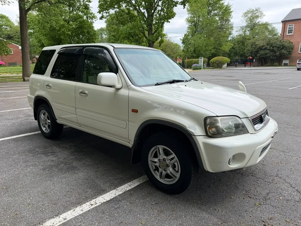 2000 Honda CR-V 1st Gen - Image 2 of 19