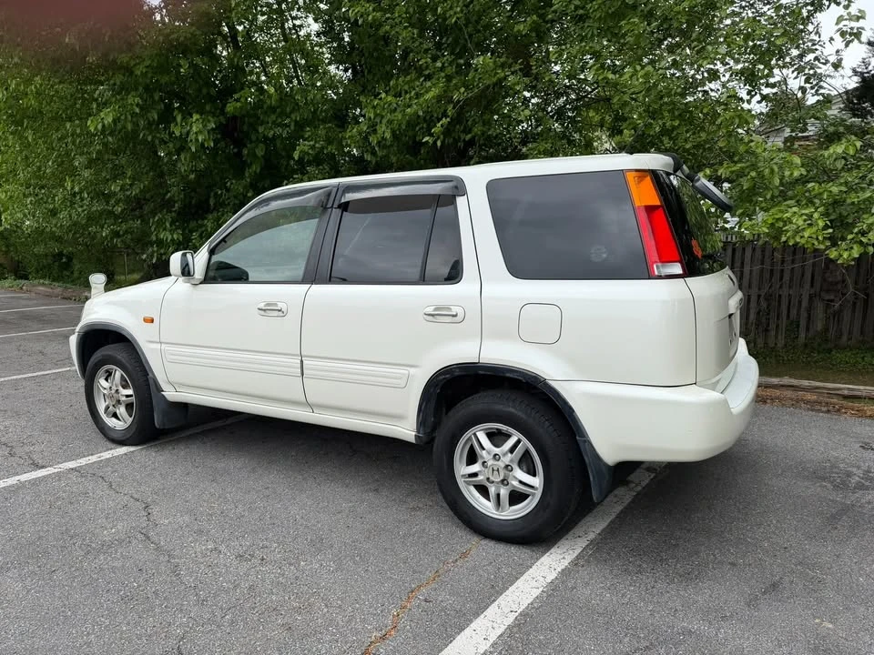 2000 Honda CR-V 1st Gen - Image 7 of 19