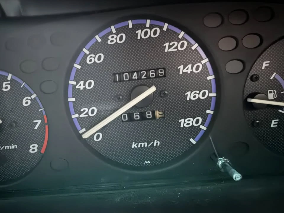 2000 Honda CR-V 1st Gen - Image 13 of 19