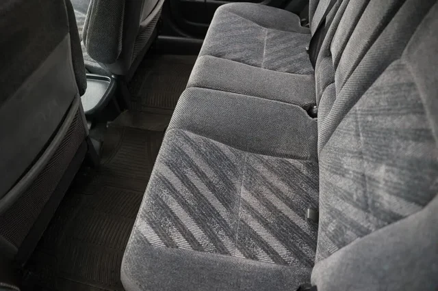 2000 Honda CR-V 1st Gen - Image 10 of 18