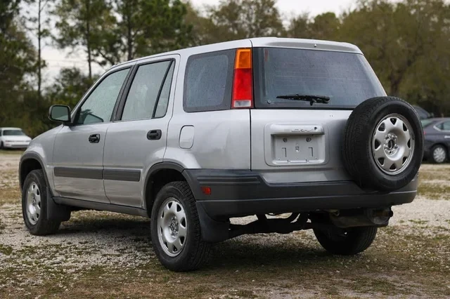 2000 Honda CR-V 1st Gen - Image 5 of 18
