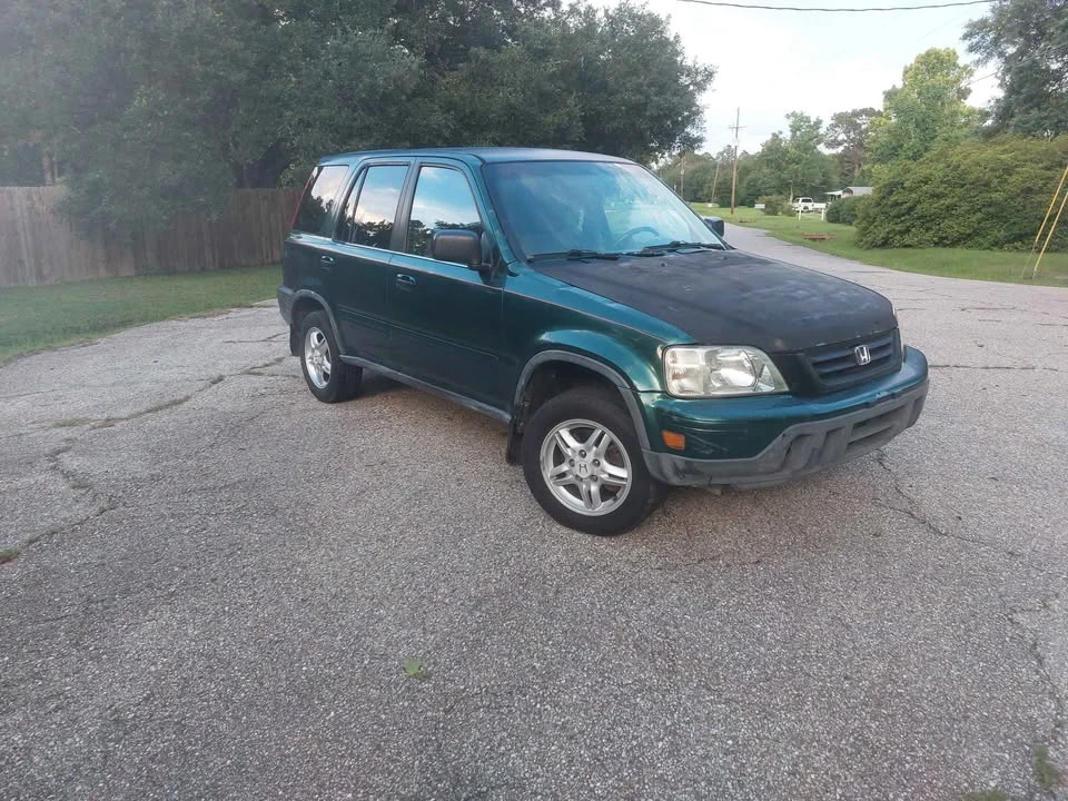 2000 Honda CR-V 1st Gen - Image 3 of 9