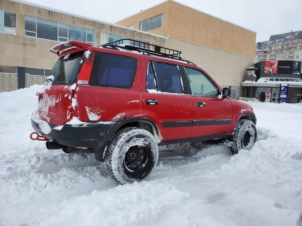 2000 Honda CR-V 1st Gen - Image 2 of 4