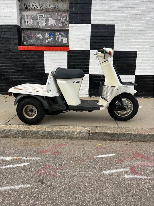 2000 Honda Mopeds - Image 6 of 7