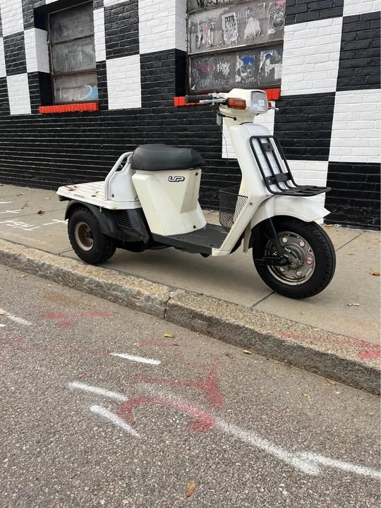 2000 Honda Mopeds - Image 5 of 7