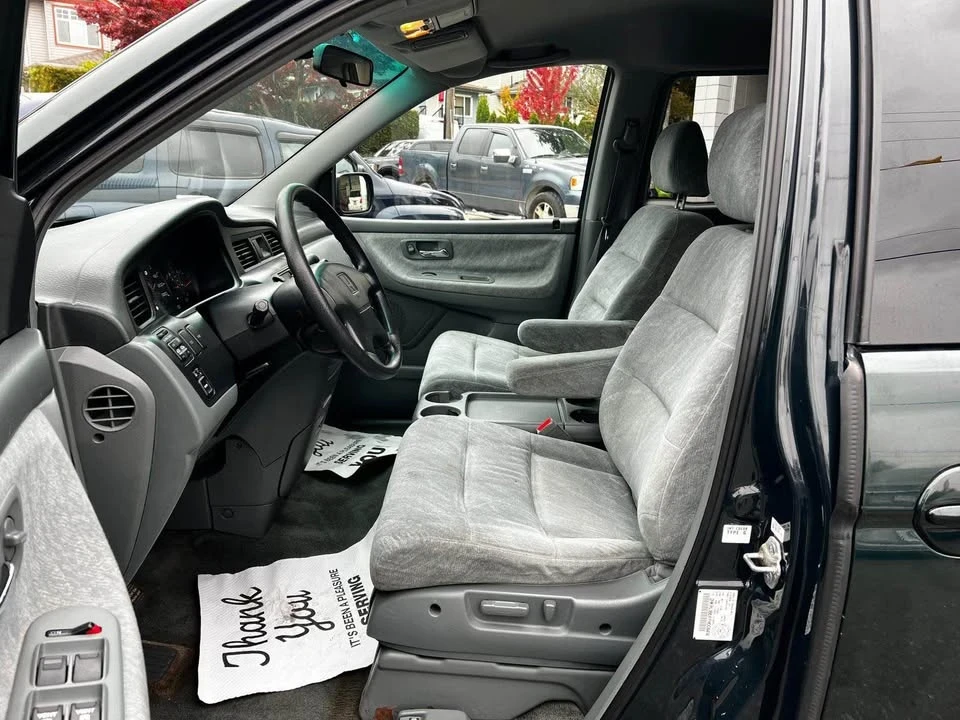 2000 Honda Odyssey - Image 7 of 11
