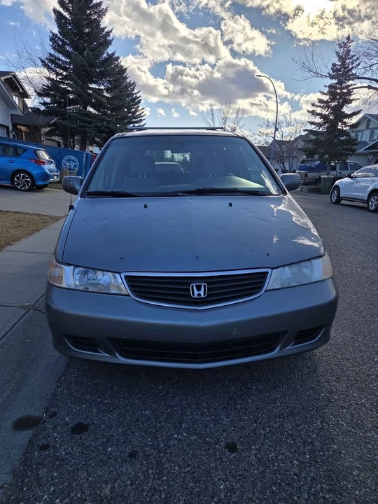 2000 Honda Odyssey - Image 3 of 10