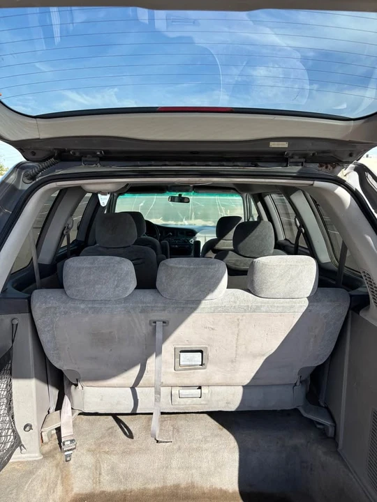 2000 Honda Odyssey - Image 9 of 10
