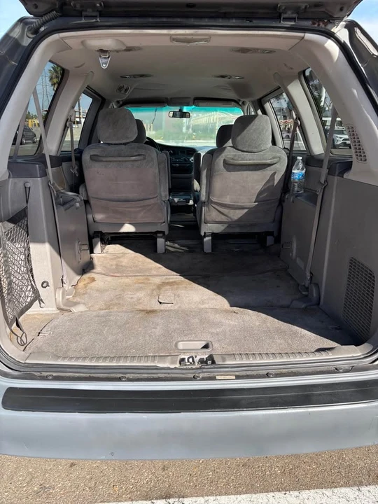 2000 Honda Odyssey - Image 10 of 10