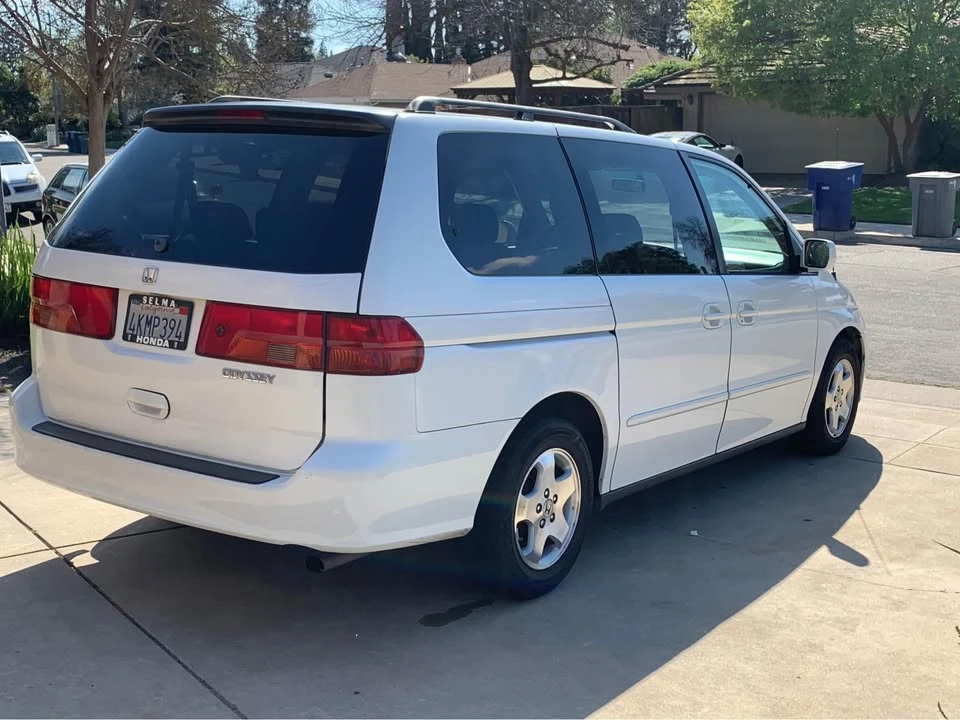 2000 Honda Odyssey - Image 4 of 13