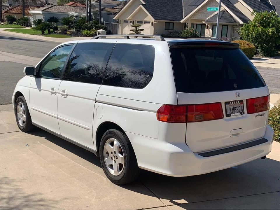 2000 Honda Odyssey - Image 6 of 13
