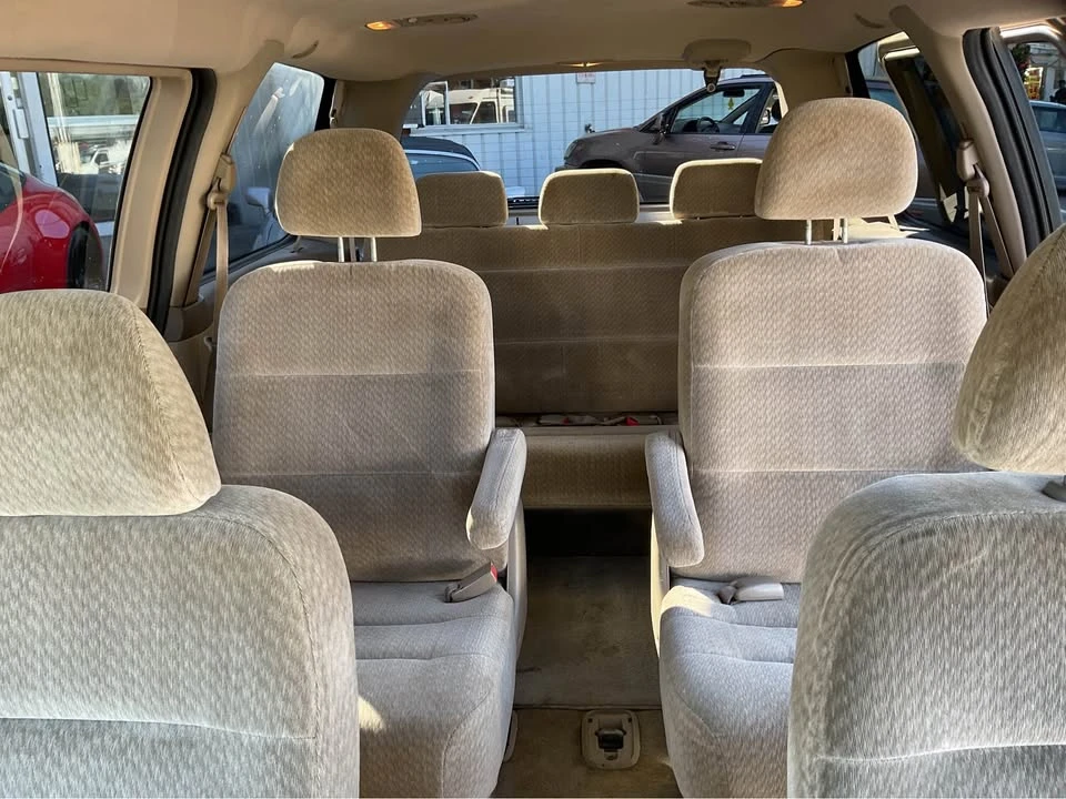 2000 Honda Odyssey - Image 17 of 18