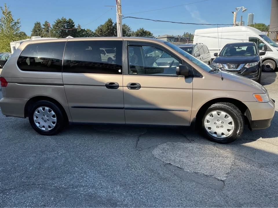 2000 Honda Odyssey - Image 5 of 18