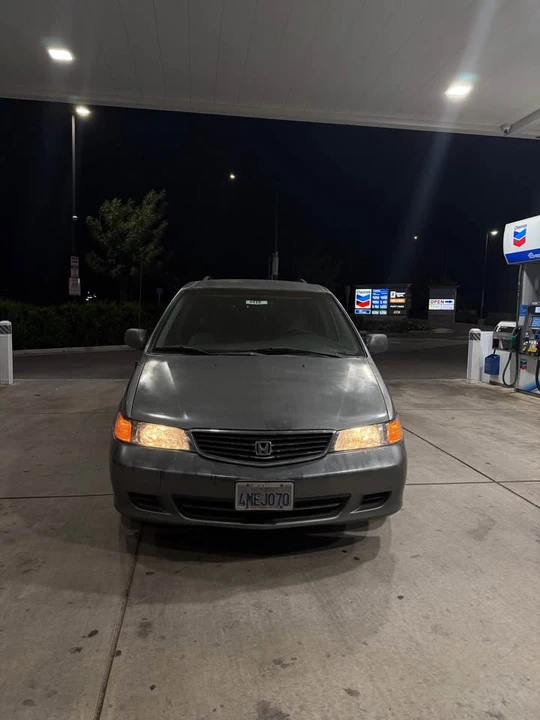 2000 Honda Odyssey - Image 10 of 10