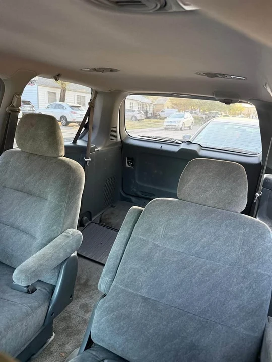 2000 Honda Odyssey - Image 10 of 13