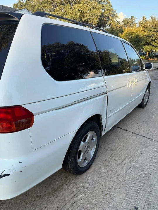 2000 Honda Odyssey - Image 12 of 16