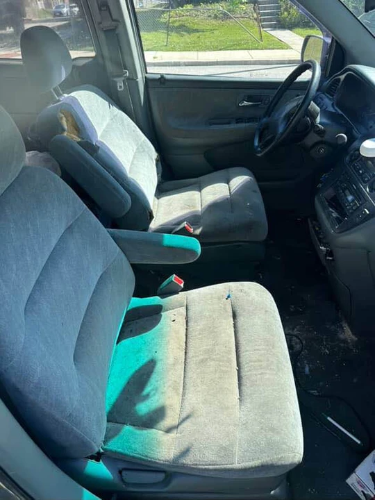 2000 Honda Odyssey - Image 3 of 5