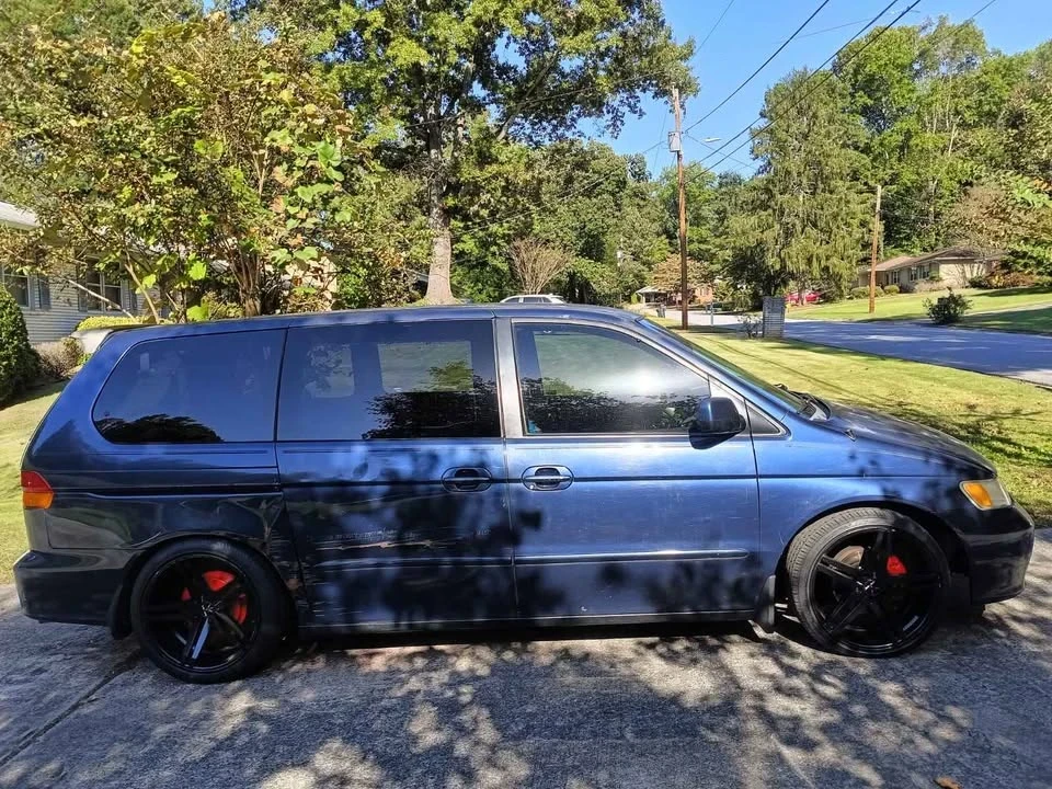2000 Honda Odyssey - Image 3 of 12