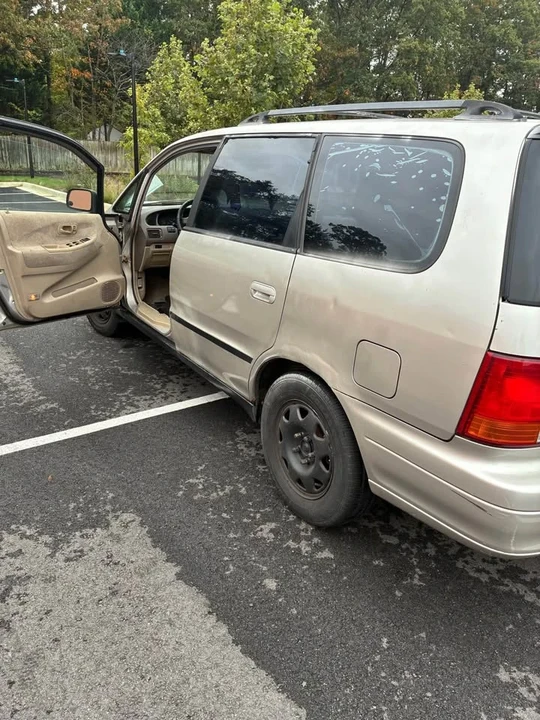 2000 Honda Odyssey - Image 4 of 15