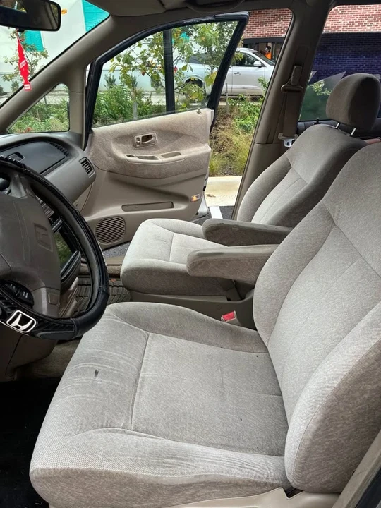 2000 Honda Odyssey - Image 13 of 15