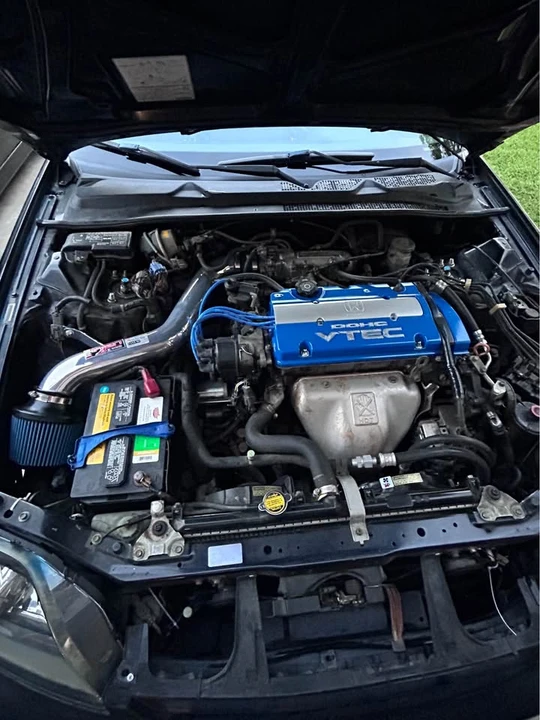 2000 Honda Prelude 5th Gen - Image 3 of 10