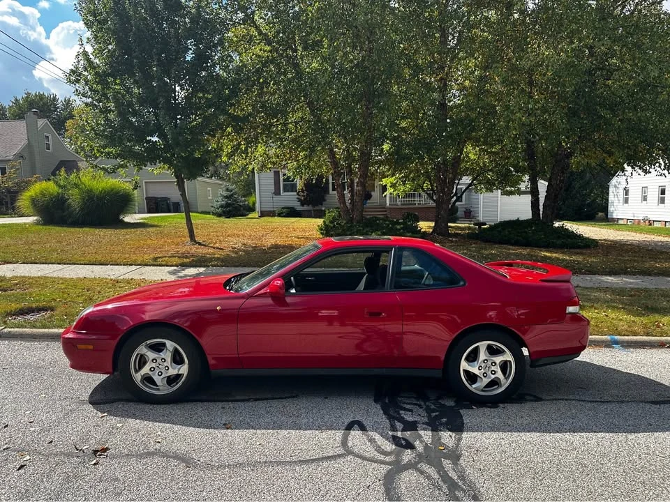 2000 Honda Prelude 5th Gen - Image 2 of 13