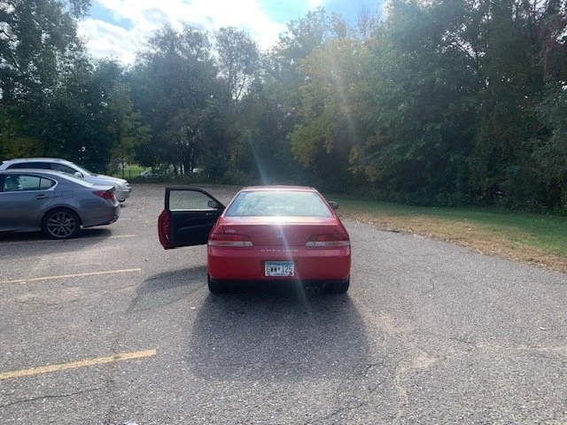 2000 Honda Prelude 5th Gen - Image 7 of 8
