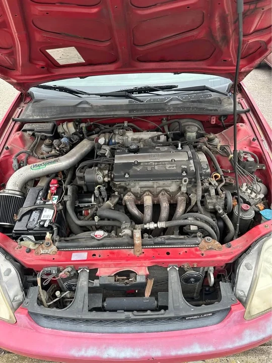 2000 Honda Prelude 5th Gen - Image 2 of 9