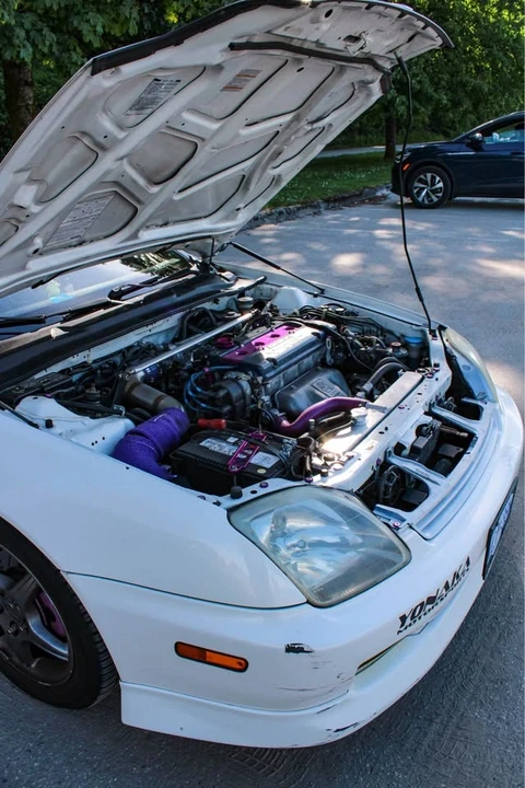 2000 Honda Prelude 5th Gen - Image 2 of 6