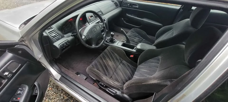 2000 Honda Prelude 5th Gen - Image 6 of 10