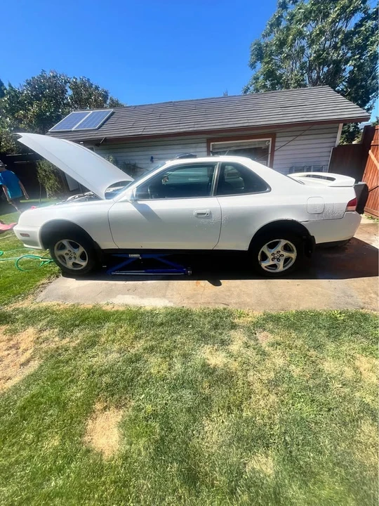 2000 Honda Prelude 5th Gen - Image 3 of 4
