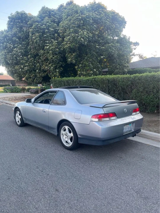 2000 Honda Prelude 5th Gen - Image 3 of 8