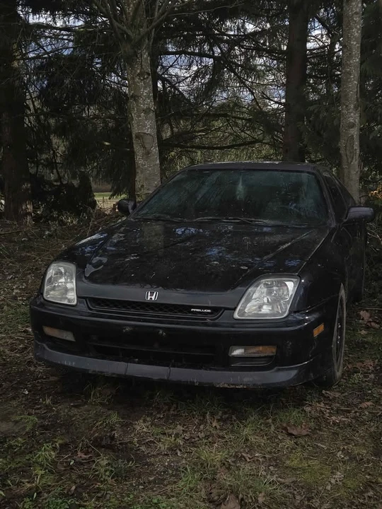 2000 Honda Prelude 5th Gen - Image 2 of 3