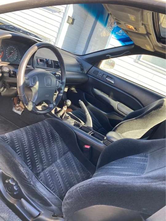 2000 Honda Prelude 5th Gen - Image 3 of 10