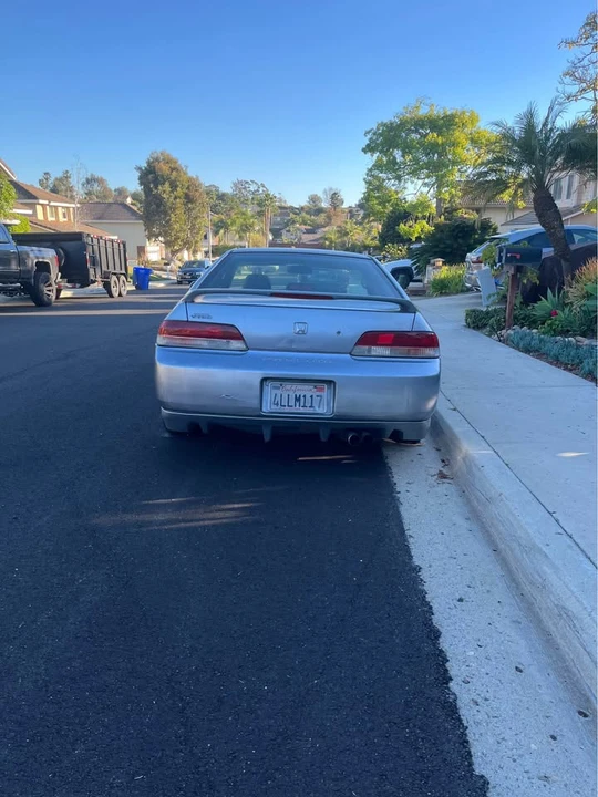 2000 Honda Prelude 5th Gen - Image 2 of 9