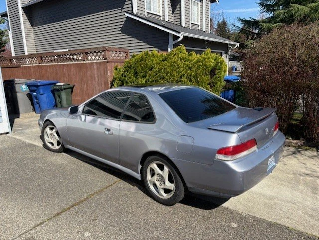 2000 Honda Prelude 5th Gen - Image 2 of 10