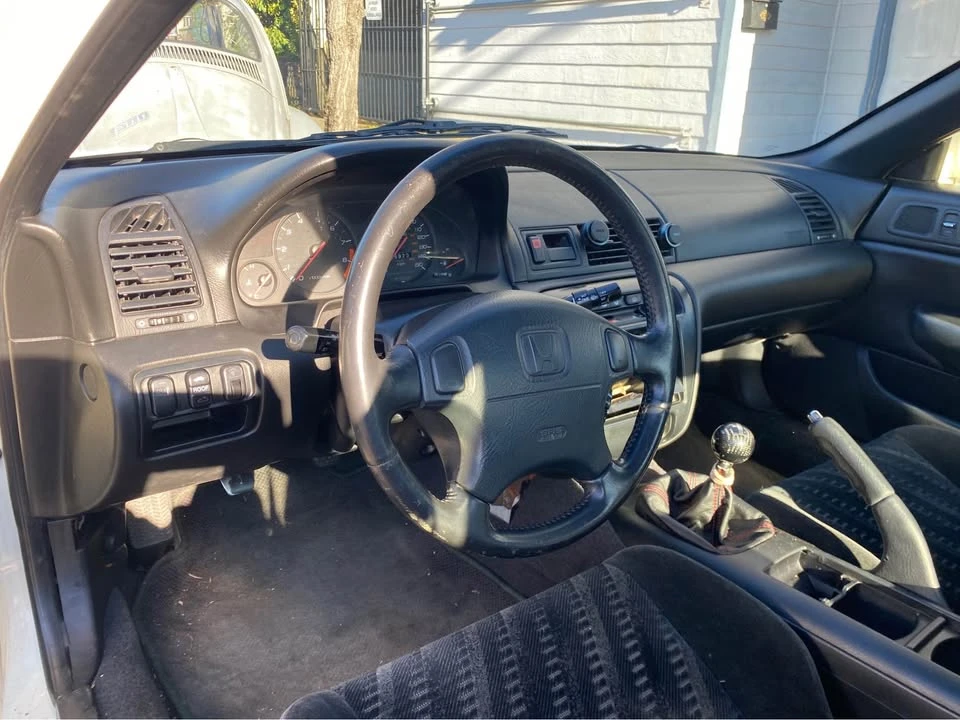 2000 Honda Prelude 5th Gen - Image 8 of 10
