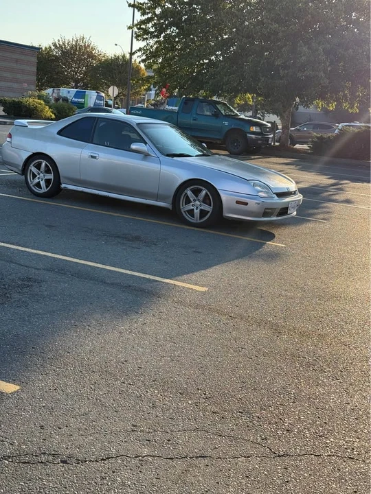 2000 Honda Prelude 5th Gen - Image 2 of 5