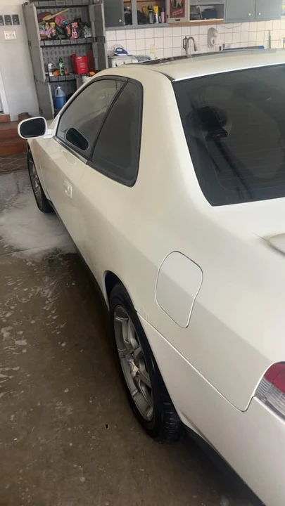 2000 Honda Prelude 5th Gen - Image 11 of 12
