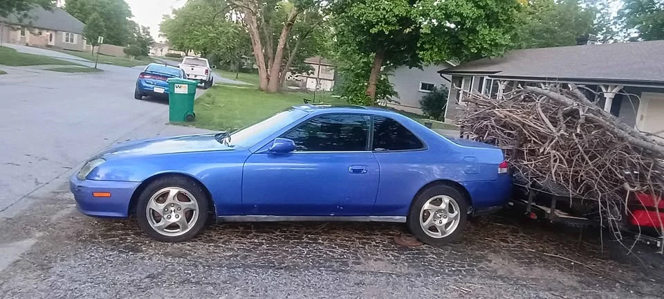 2000 Honda Prelude 5th Gen - Image 2 of 4