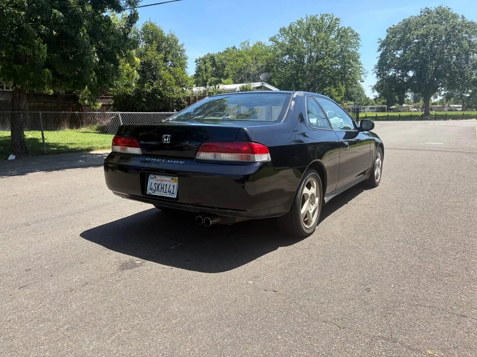 2000 Honda Prelude 5th Gen - Image 3 of 8