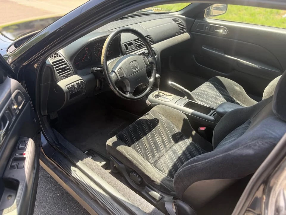 2000 Honda Prelude 5th Gen - Image 7 of 8
