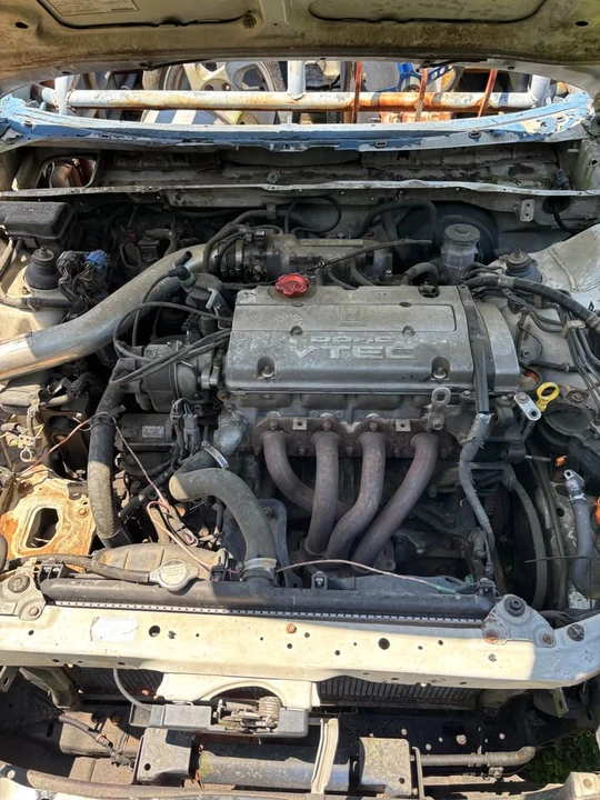 2000 Honda Prelude 5th Gen - Image 4 of 6