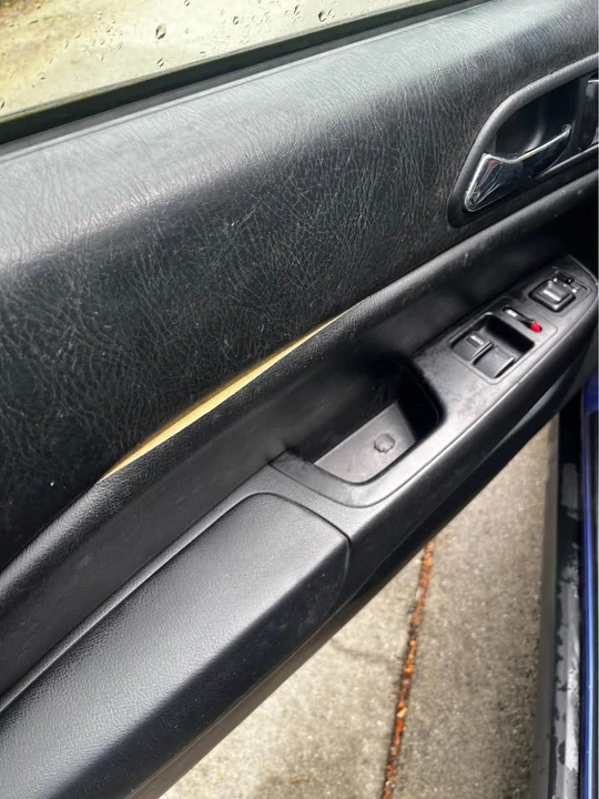 2000 Honda Prelude 5th Gen - Image 8 of 9