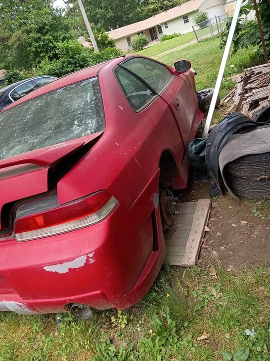 2000 Honda Prelude 5th Gen - Image 5 of 9