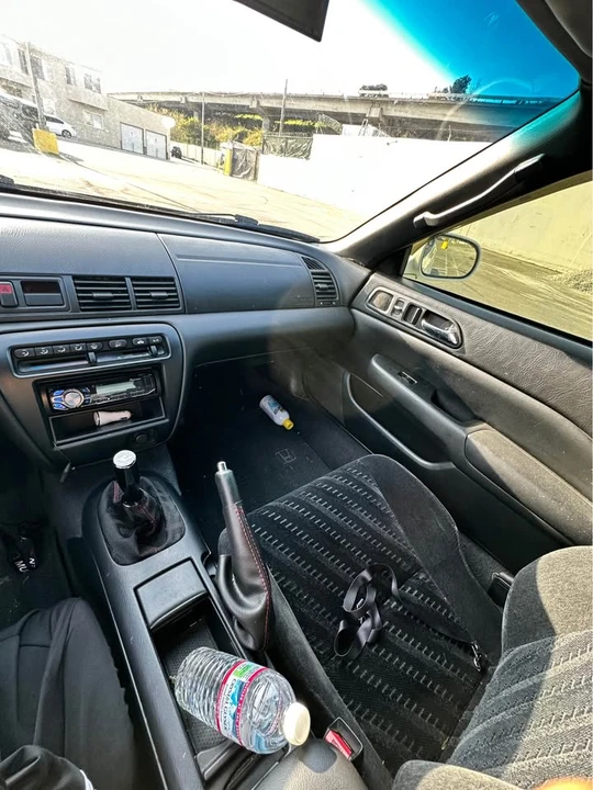 2000 Honda Prelude 5th Gen - Image 10 of 18